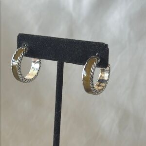 Vintage Monet Silver Cable Rope Edge Hoop Earrings w/ Faux Topaz Tortoise Inlay
